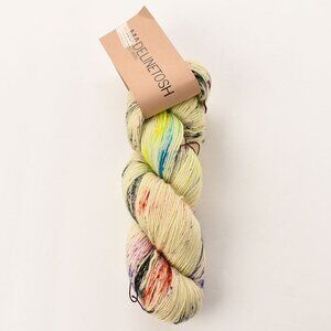 MadelineTosh BFL Light Fingering Yarn 100% Wool Hand-Dyed 420 Yds Magic Lantern